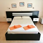 Marku Palace Appartamento Ksamil
