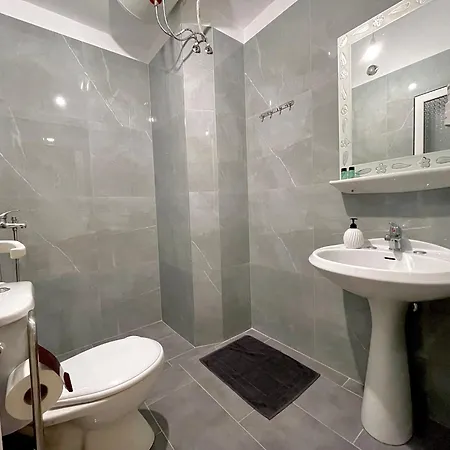 Apartment Marku Palace