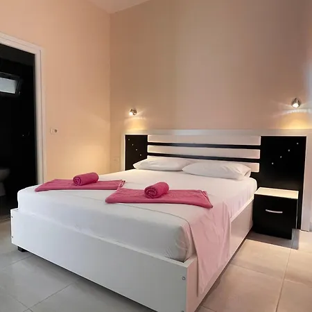 Apartment Marku Palace Ksamil