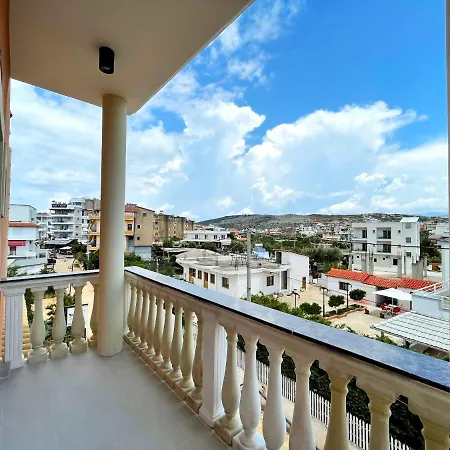 Marku Palace Lägenhet Ksamil