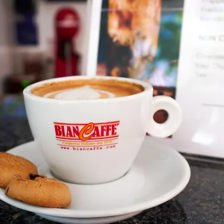 Marku Palace Lägenhet Ksamil