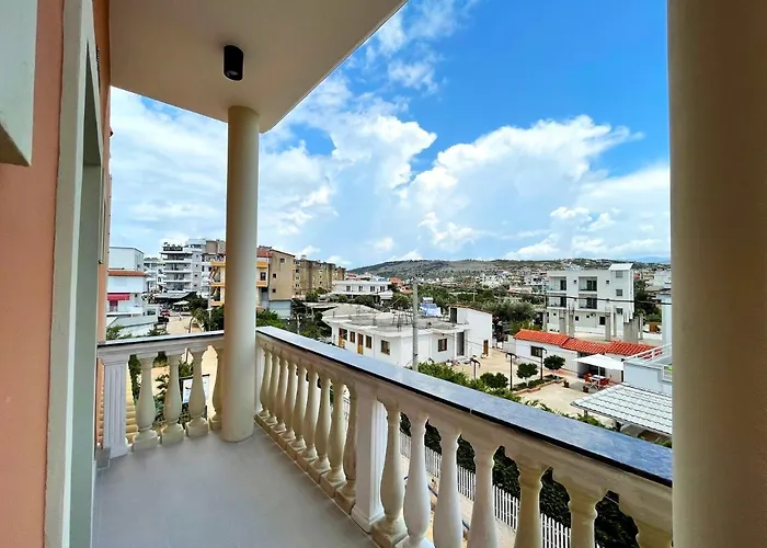 Marku Palace Apartment Ksamil