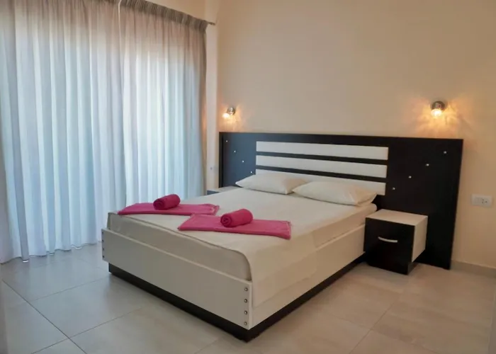 Apartment Marku Palace Ksamil