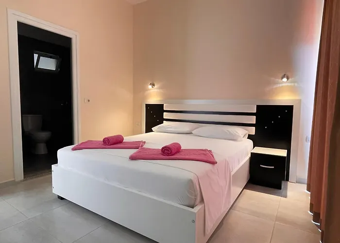 Apartment Marku Palace Ksamil