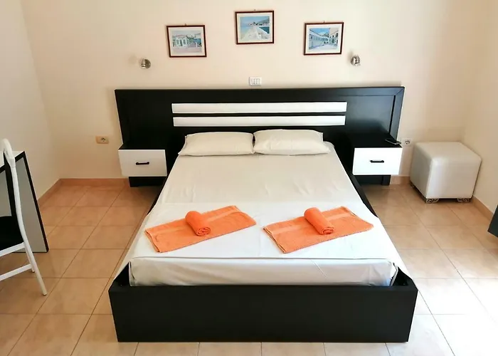 Marku Palace Apartment Ksamil